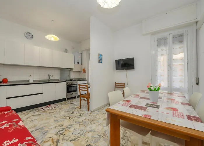 316 - Casa Simo, 15 Minuti A Piedi Dal Mare E Dal Centro Storico Di Sestri *